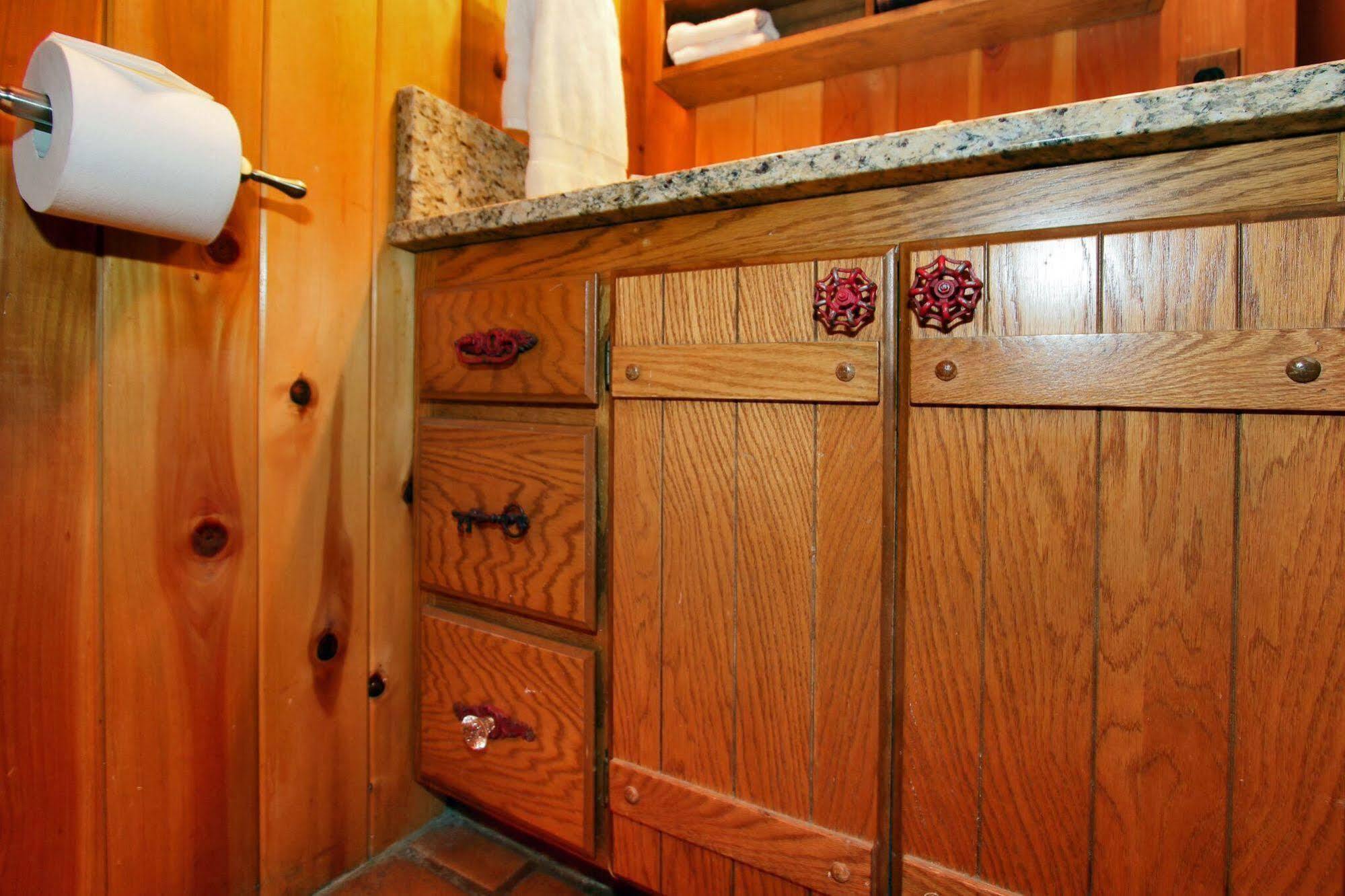 Log Cabin On The Stream Sundance Extérieur photo